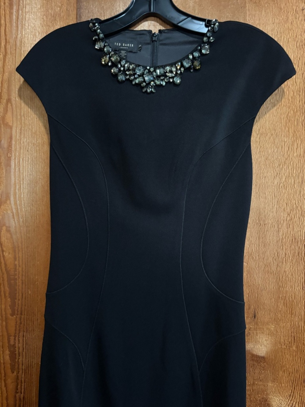 Ted Baker Black Embellished Neckline Sheath Dress Size 2 US 6 Cap Sleeve LBD - Picture 2 of 9